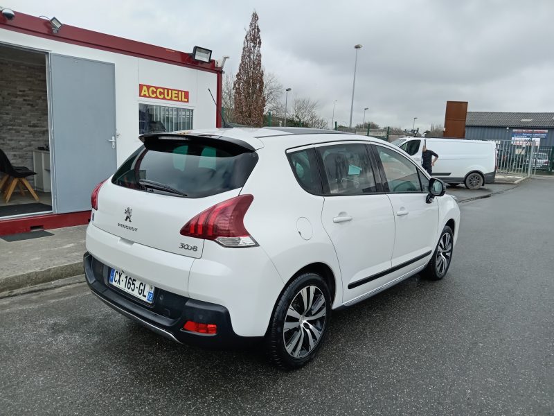 PEUGEOT 3008 Monospace 2013