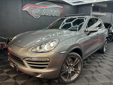 PORSCHE CAYENNE 2012