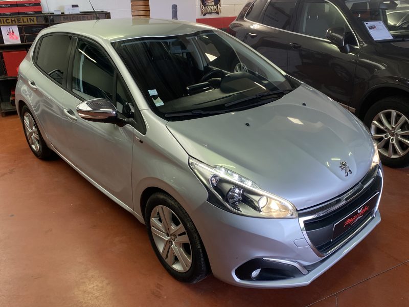 PEUGEOT 208 I 2016