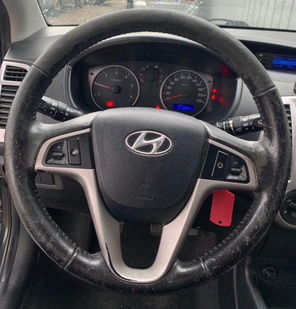 HYUNDAI i20 I 2012