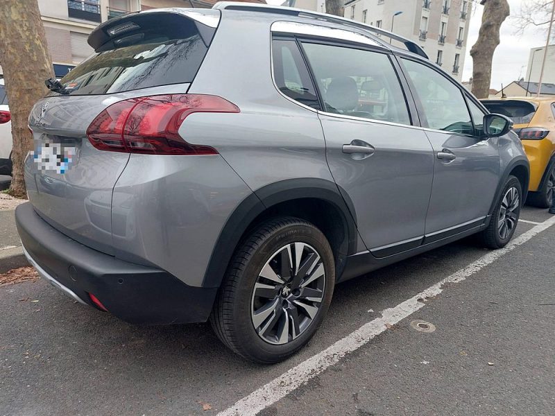 PEUGEOT 2008 1.2 PureTech 110cv ALLURE EAT Garantie 12 Mois