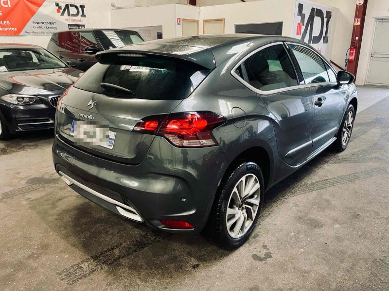 117€/mois CITROEN DS4 So Chic 1,6L Vti 120ch/7cv