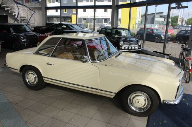 MERCEDES BENZ 250 SL PAGODE AUTOMATIQUE 1967