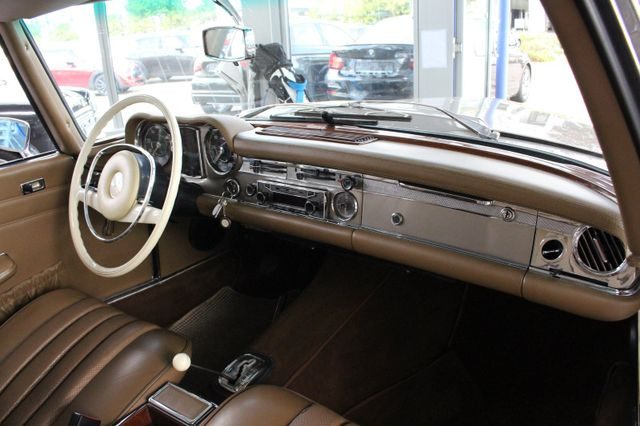 MERCEDES BENZ SL 280 PAGODE AUTOMATIQUE 1970