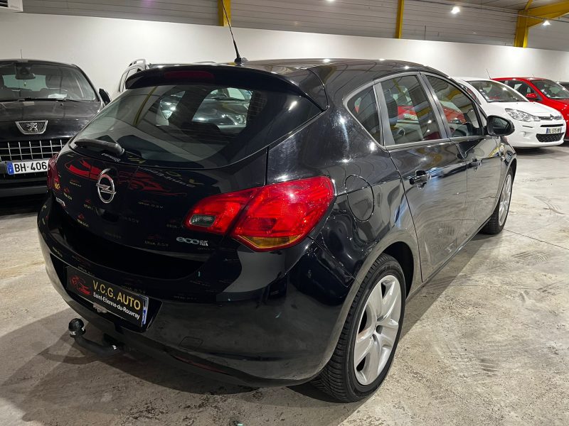 OPEL ASTRA J 2011