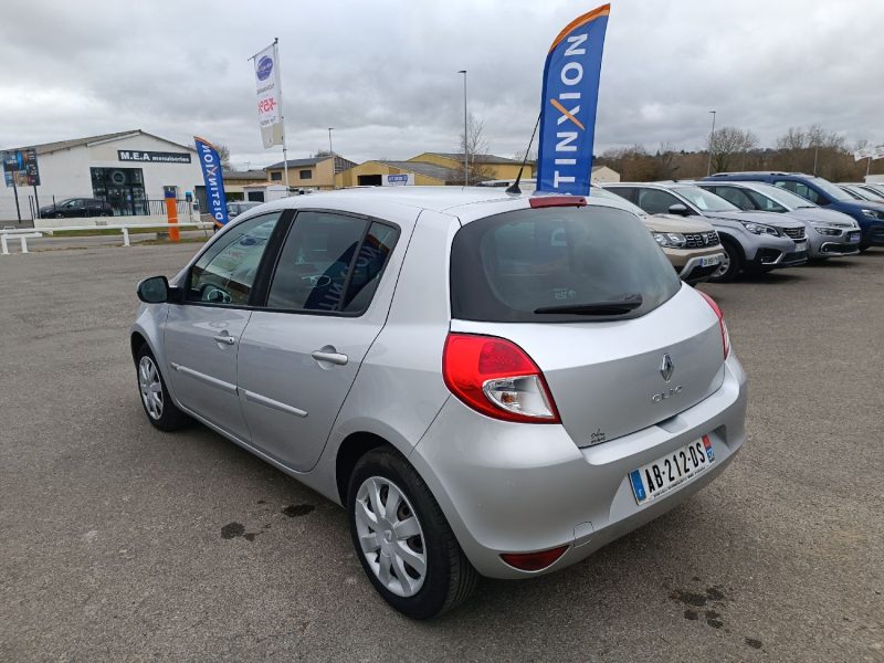 RENAULT CLIO III 1.5 dCi 86cv