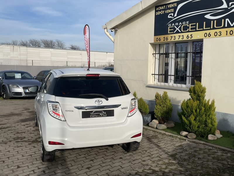 TOYOTA YARIS 1.0L VVT-I 2013 GARANTIE 12 MOIS 