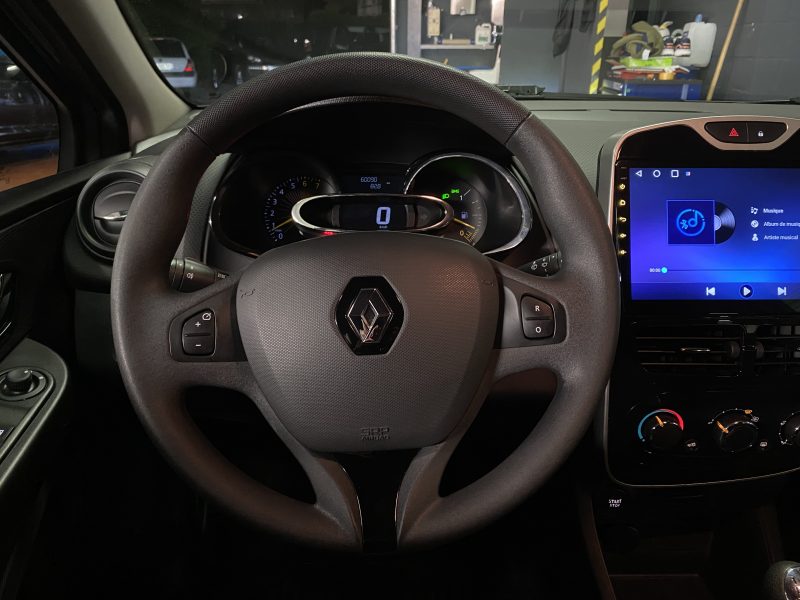 RENAULT CLIO 4 2014