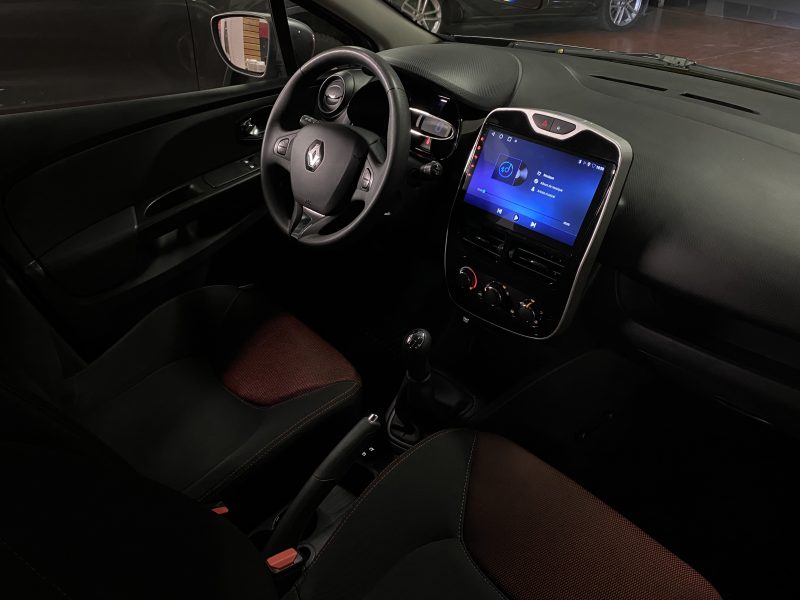 RENAULT CLIO 4 2014