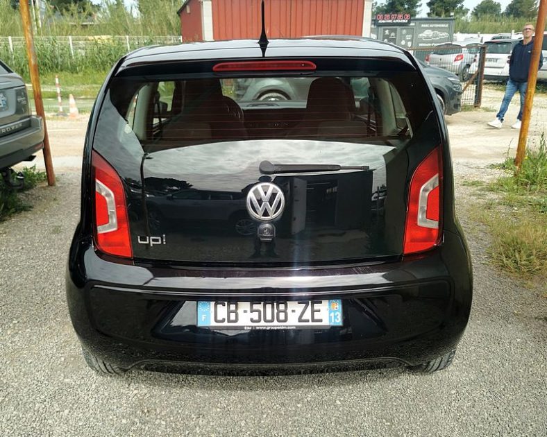 VOLKSWAGEN UP! 2012