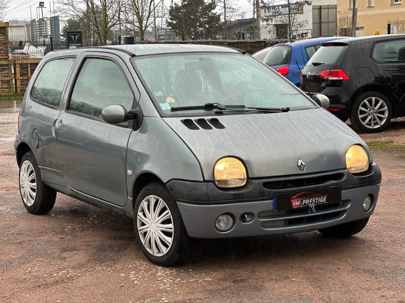 RENAULT TWINGO 2004