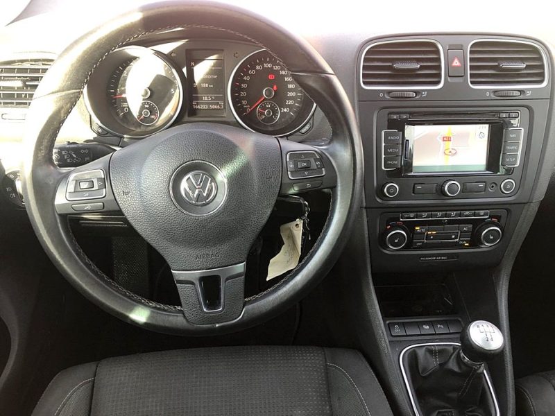 VOLKSWAGEN GOLF VI 2011