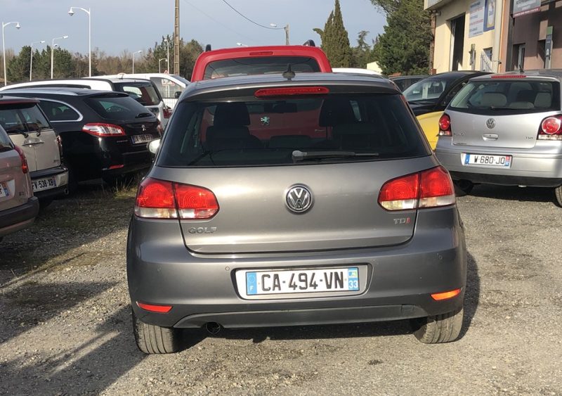 VOLKSWAGEN GOLF VI 2011