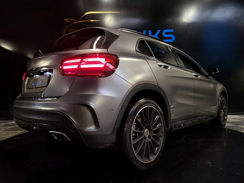 MERCEDES CLASSE GLA 250 4-MATIC 211cv 7G-DCT FASCINATION PACK AMG / PACK BLACK / GRIS MAGNO DESIGNO 