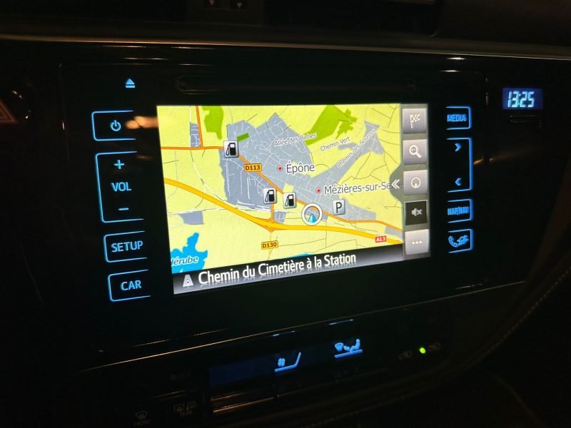 1.8 Hybrid 136 cv DESIGN / CAMERA AR / GPS / BLUETOOTH