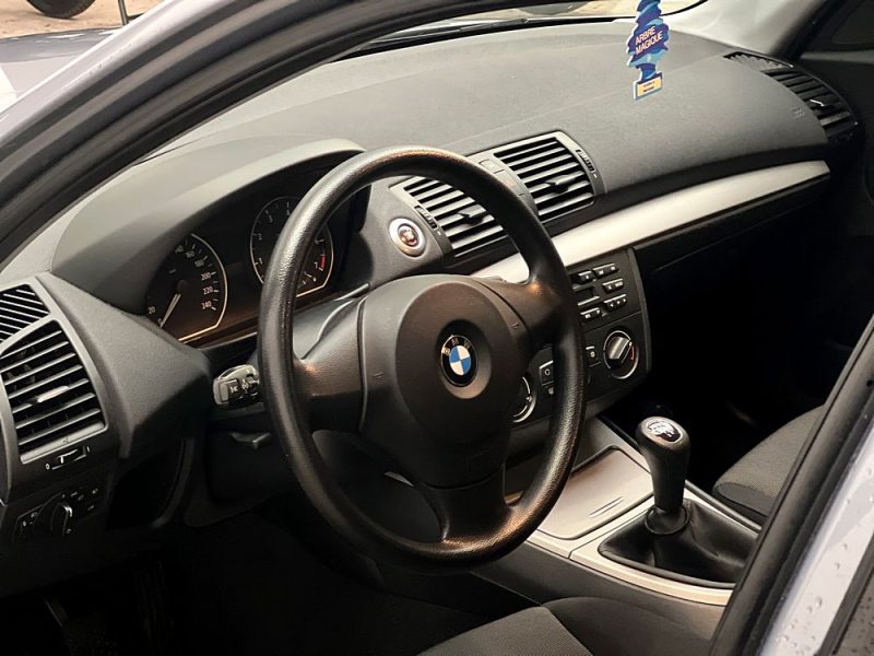 BMW SERIE 1 118I 130CH CONFORT