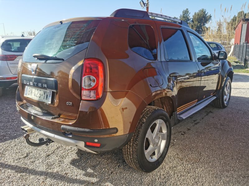 DACIA DUSTER 2011