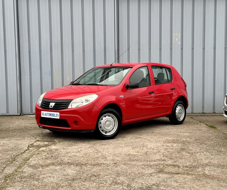 DACIA SANDERO 2010