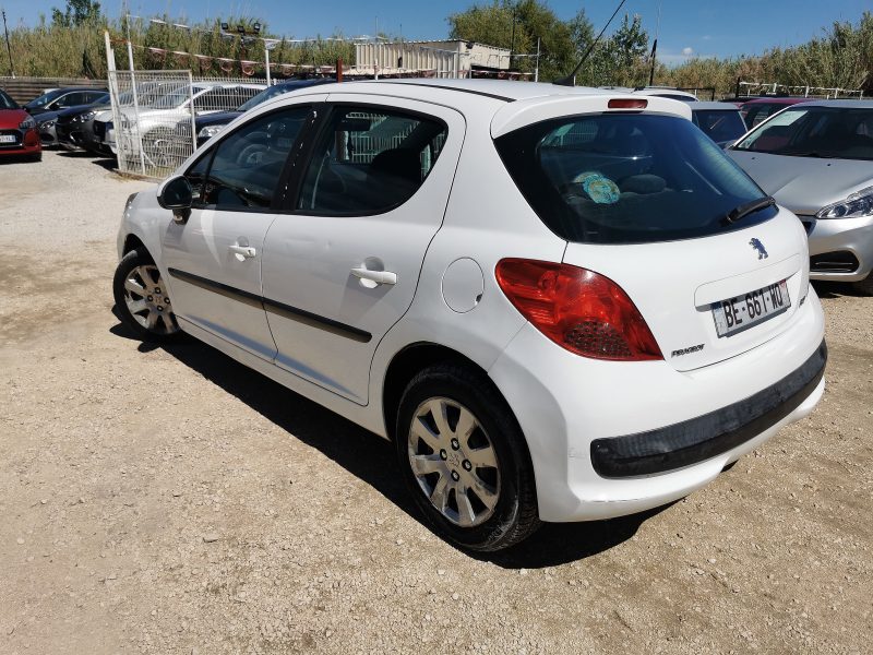 PEUGEOT 207 2007