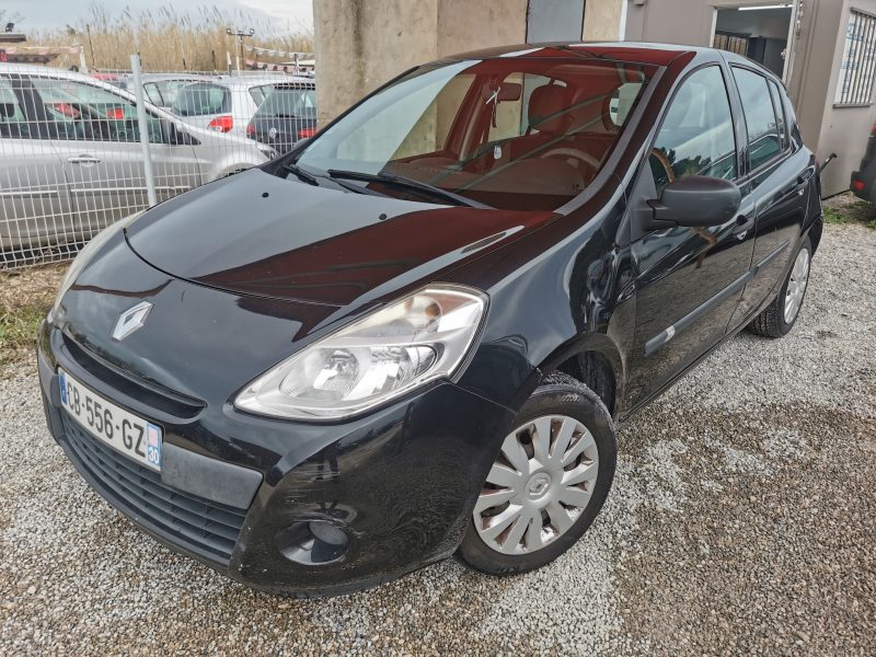 RENAULT CLIO III AUTHENTIQUE 1,5DCI 75CH2012