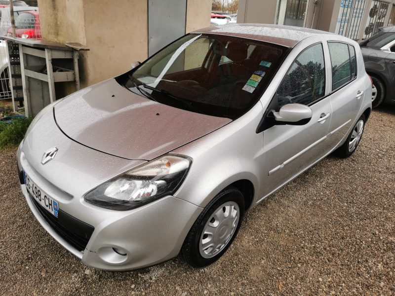 RENAULT CLIO III AUTHENTIQUE 1,5DCI 752012