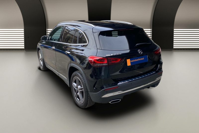 Mercedes GLA