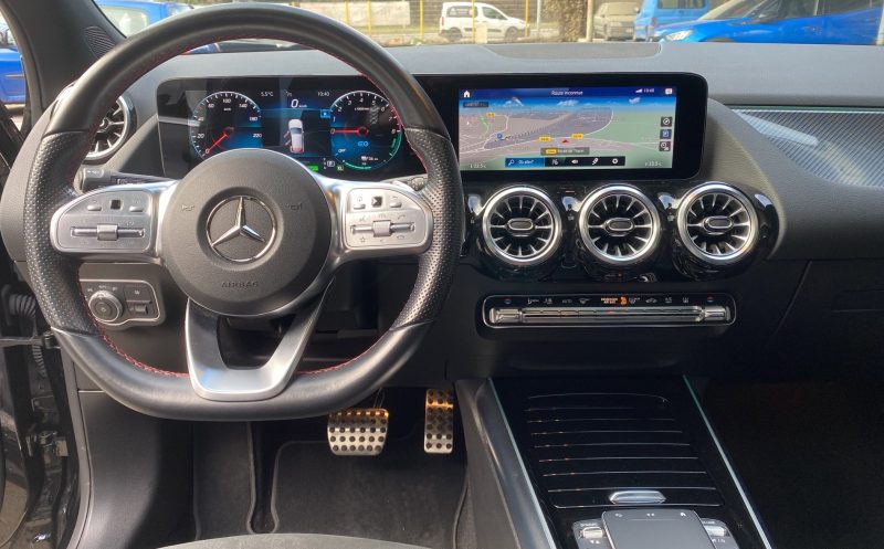 Mercedes GLA