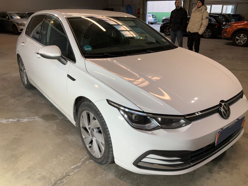 Volkswagen   Golf VIII 2020