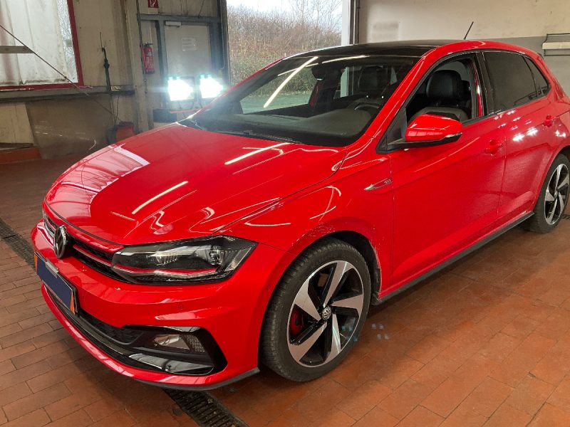 Volkswagen  Polo  2020