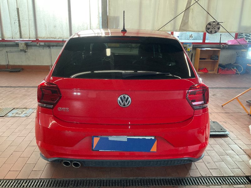 Volkswagen  Polo  2020