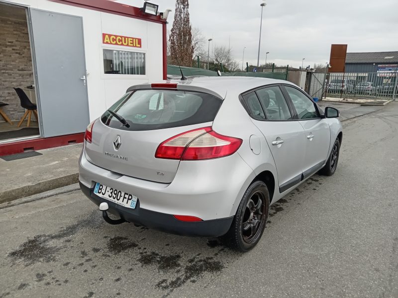 RENAULT MEGANE III 3/5 portes 2011