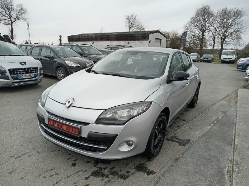 RENAULT MEGANE III 3/5 portes 2011