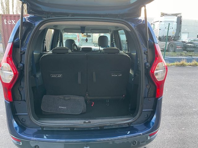 DACIA LODGY 2015 1er MAIN