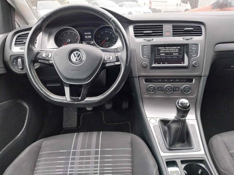 VOLKSWAGEN GOLF VII 2015