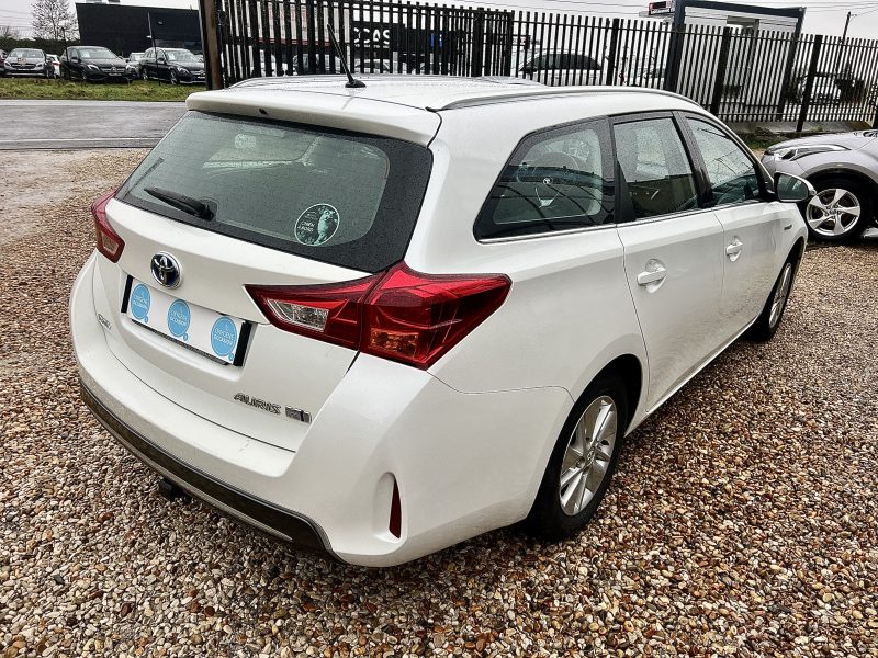 TOYOTA AURIS Break 2014