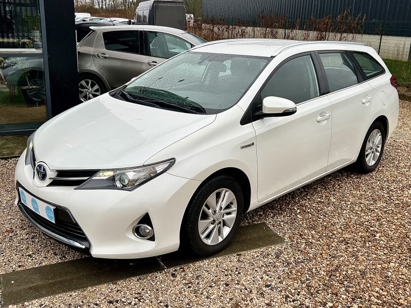 TOYOTA AURIS Break 2014