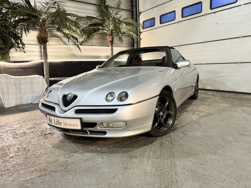 Alfa Romeo Spider 2.0i 16V Twin Spark Garantie 12mois inclus