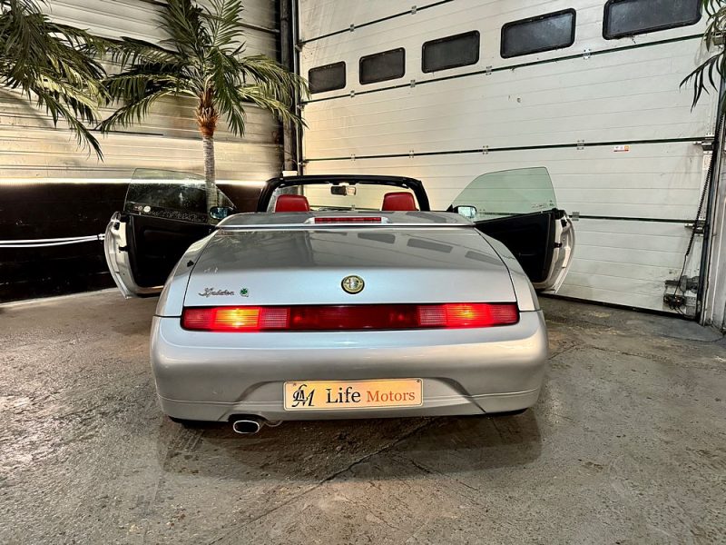 Alfa Romeo Spider 2.0i 16V Twin Spark Garantie 12mois inclus