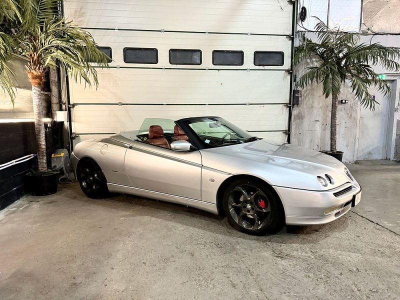 Alfa Romeo Spider 2.0i 16V Twin Spark Garantie 12mois inclus