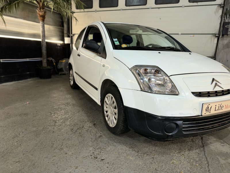 CITROEN C2 1.4 BVA garantie 12mois inclus