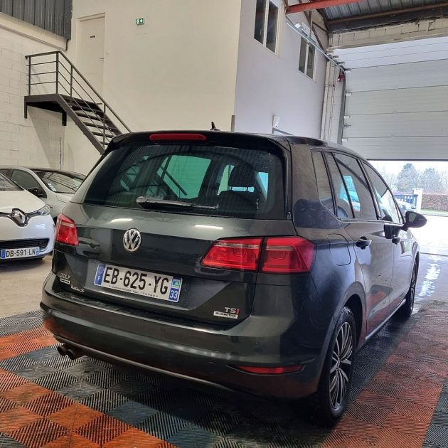 VOLKSWAGEN GOLF SPORTSVAN VII 2016