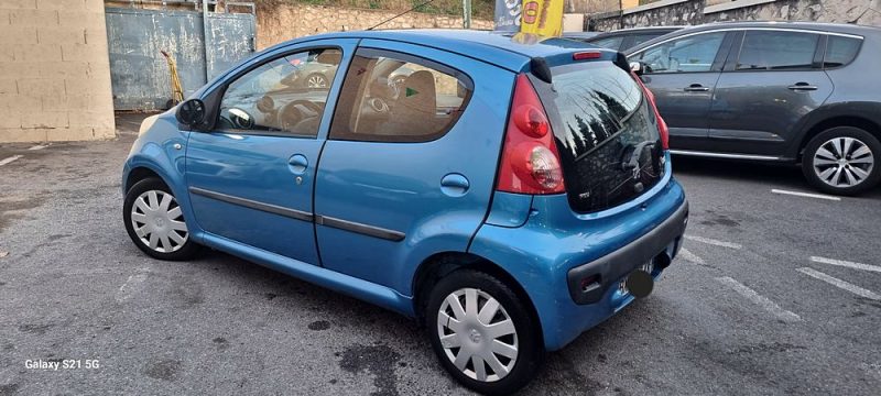 PEUGEOT 107 1.4HDI 55CH URBAIN MOVE 5P