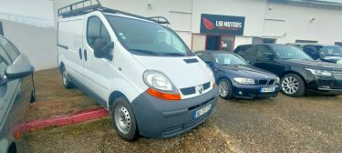 RENAULT TRAFIC II Camionnette 2004