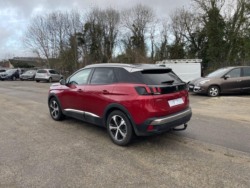 PEUGEOT 3008 SUV 2019