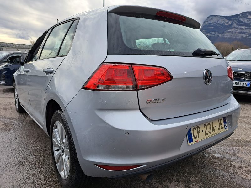 VOLKSWAGEN GOLF VII 2012