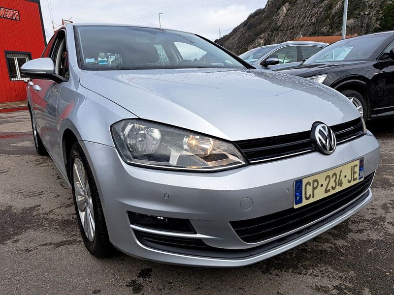 VOLKSWAGEN GOLF VII 2012