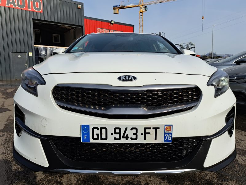 KIA XCEED 2021