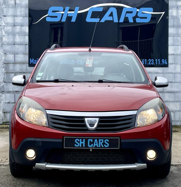 DACIA SANDERO 2012