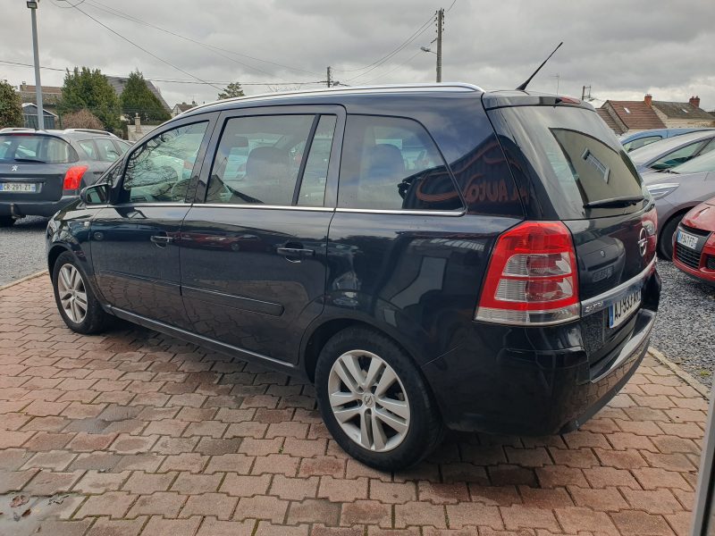 OPEL ZAFIRA / ZAFIRA FAMILY B 2008