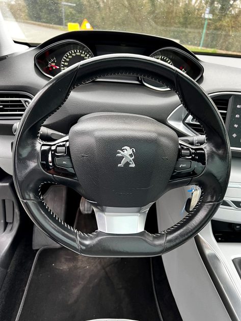 PEUGEOT 308 SW II 2014